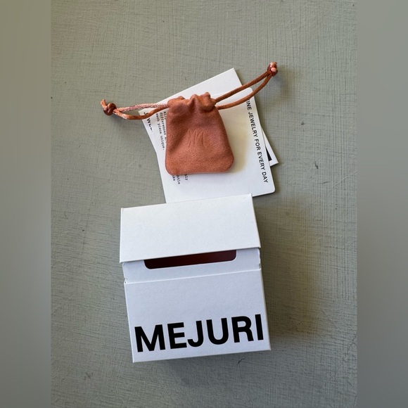 NWT MEJURI Round Lab Grown Sapphire Hoops - Picture 9 of 9